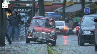 La Mémoire dans la peau  Visite de Paris CLIP HD [upl. by Reffinnej742]