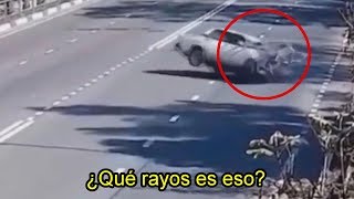 Video de Automóviles Chocando con Pared Invisible Confirmaría Fallos en la REALIDAD [upl. by Ayekam]