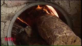 Mezcal oaxaqueño proceso de producción artesanal [upl. by Zolner693]