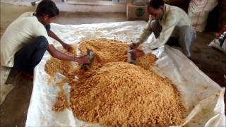 Organic jaggery powder manufacturing process panela sugar Muscovado sugar [upl. by Shantee390]