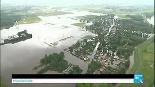 Inondations en France  le centre du pays sous les eaux [upl. by Eleda]