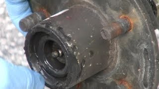 Changing Trailer Wheel Bearings [upl. by Elo]