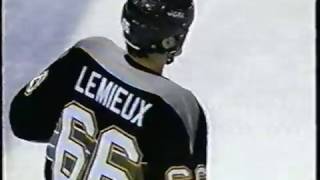 Wayne Gretzky Mario Lemieux is a better scorer than I [upl. by Yroj302]