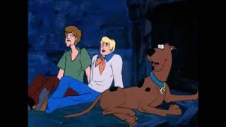 Scooby Doo Where Are You S1E2 Hassle in the Castle The Phantom Escapes [upl. by Nostets]