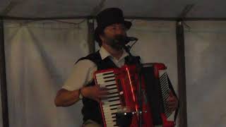 The incredible Dr Busker  Dickens Cider  Boxham Rally England 2018 [upl. by Langham900]