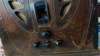 1935 Philco Model 89 Restore Part 1 [upl. by Lamag]