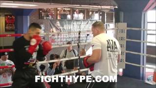 DAVID AVANESYAN DISPLAYS DECEPTIVE SPEED amp SERIOUS POP CRACKS MITTS AHEAD OF LAMONT PETERSON CLASH [upl. by Yellehs]