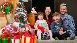 NATAL 2018 DA FAMÍLIA BRANCOALA Abrindo Todos os Presentes da Árvore de Natal [upl. by Nihcas356]