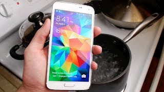 Samsung Galaxy S5 Boiling Hot Water Test [upl. by Soraya361]