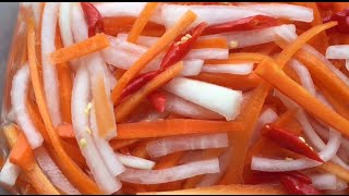 Easy and Delicious Vietnamese Pickled Daikon amp Carrots [upl. by Eimmelc141]