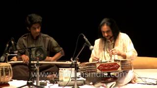 Scintillating sound of santoor played by Bhajan Sopori [upl. by Margareta]