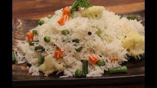 Simple Vegetable Pulao  Sanjeev Kapoor Khazana [upl. by Acyre]