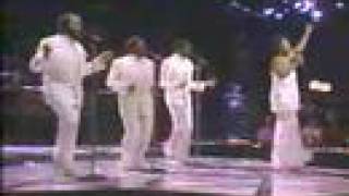 Gladys Knight amp The Pips quotI Will Fightquot 1983 [upl. by Chemush]