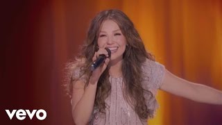 Thalia Live Performance [upl. by Carroll908]