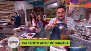 Receta Atole de guayaba  Cocineros Mexicanos [upl. by Lonergan]