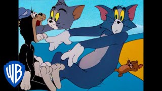 Tom y Jerry en Latino  Hora de jugar  WB Kids [upl. by Cacia]