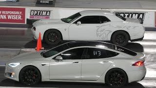 Tesla model S vs Hellcat and Scat Pack  drag racing [upl. by Akimak]